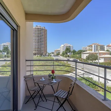 Flh Praia Da Rocha Flat With Pool *
